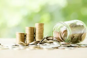 Zarobki w Albanii 2026: Ile realnie zarabia się w Albanii?